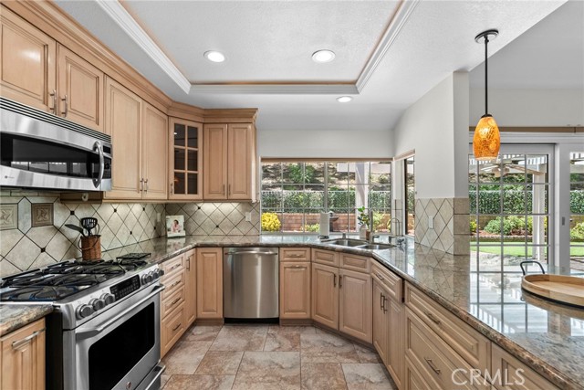 25383 Fortuna Drive, Valencia CA: https://media.crmls.org/medias/785d5c45-60ec-4969-8f5b-ccf145eaf168.jpg