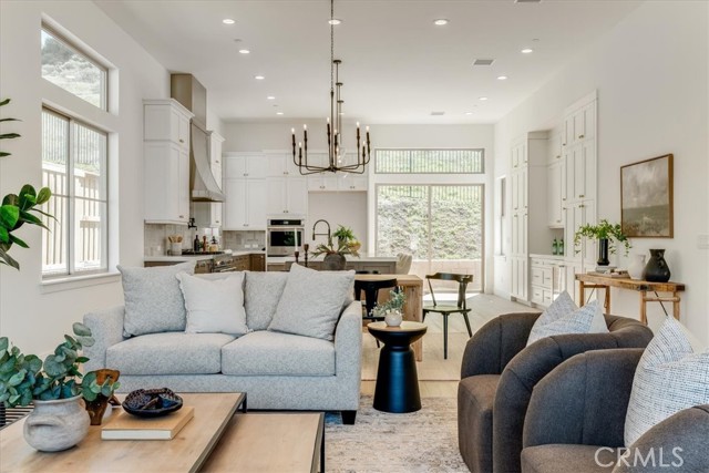 Detail Gallery Image 4 of 21 For 1433 Hansen Ln, San Luis Obispo,  CA 93401 - 4 Beds | 3/1 Baths