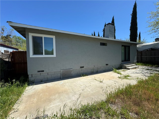 Detail Gallery Image 12 of 27 For 3723 Buckeye St, Clearlake,  CA 95422 - 3 Beds | 1/1 Baths