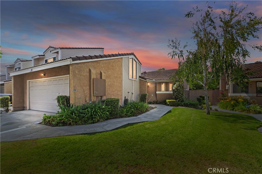 8438 Cedarwood Lane