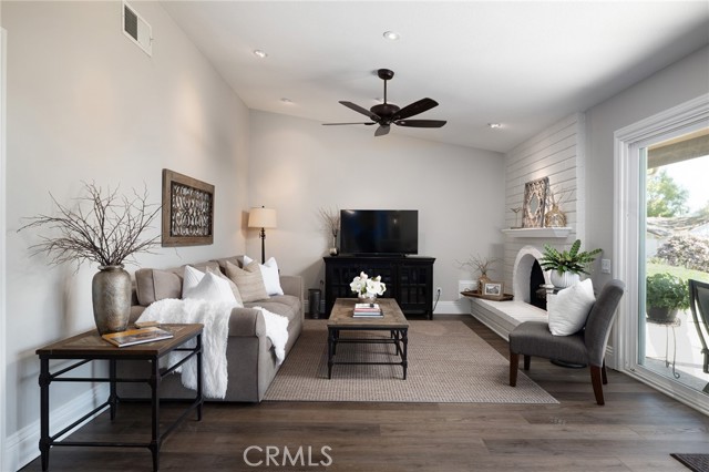 Detail Gallery Image 4 of 66 For 28052 via Congora, Mission Viejo,  CA 92692 - 2 Beds | 1/1 Baths