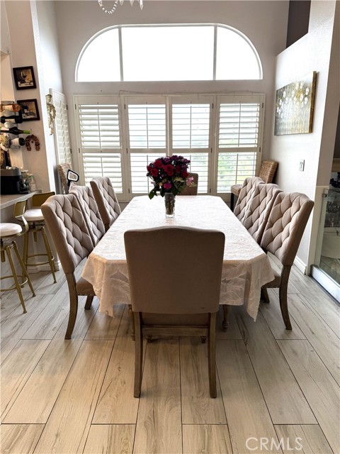 Detail Gallery Image 18 of 27 For 5156 Campo, Woodland Hills,  CA 91364 - 4 Beds | 4 Baths