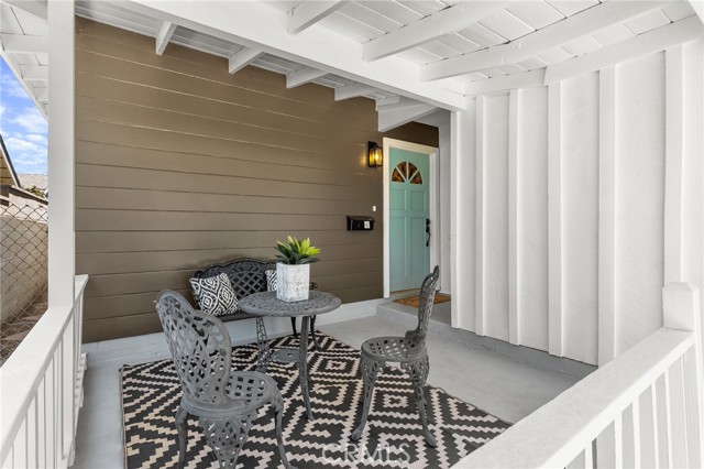 670 E Palm Avenue, Redlands CA: https://media.crmls.org/medias/78606fca-d42f-4b70-b19b-34c7a9ff2679.jpg