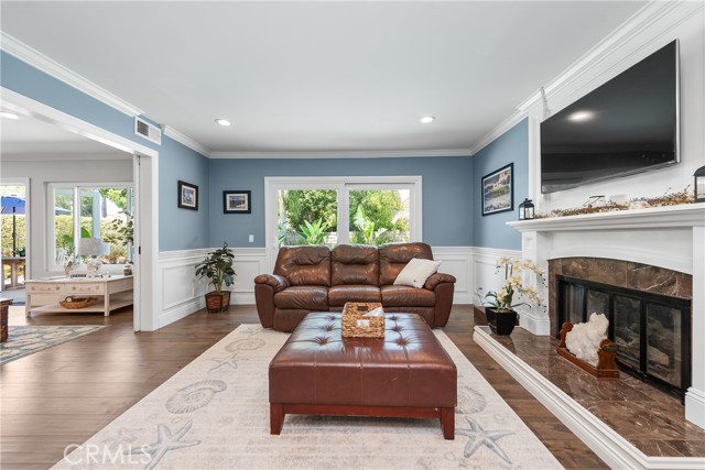 968 Saddlehorn Place, Newbury Park CA: https://media.crmls.org/medias/78614600-6f90-4e11-bce7-df393a28db15.jpg