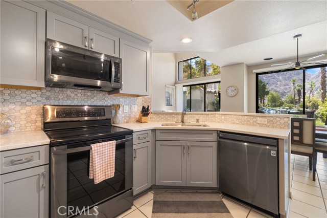 79822 Olympia Fields, La Quinta CA: https://media.crmls.org/medias/7861cc94-04e7-4420-b40f-696bd1dc2701.jpg