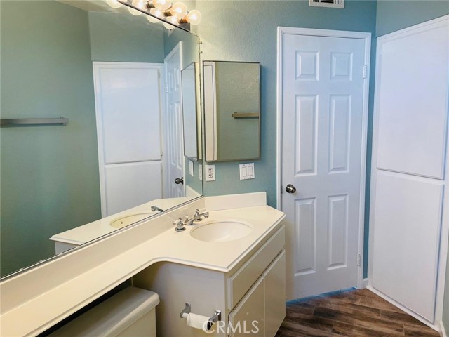 Detail Gallery Image 11 of 24 For 8008 E Venice Way, Anaheim,  CA 92808 - 3 Beds | 2 Baths