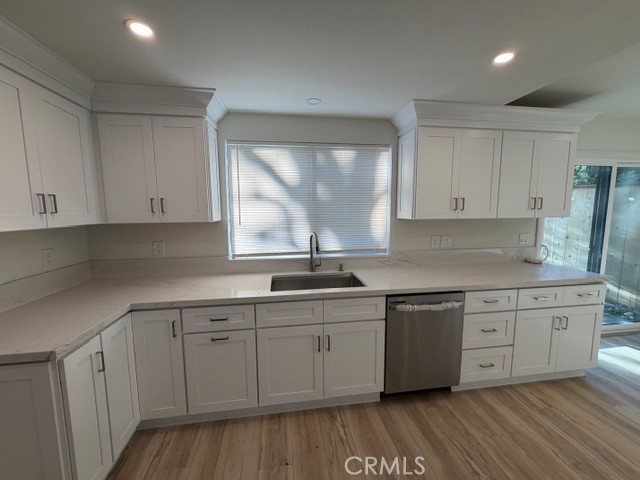 Detail Gallery Image 3 of 54 For 6733 Corintia St, Carlsbad,  CA 92009 - 4 Beds | 2 Baths