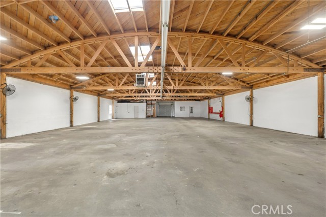 821 W Olive Street, Inglewood, California 90301, ,Commercial Lease,For Rent,821 W Olive Street,CRPW24179459