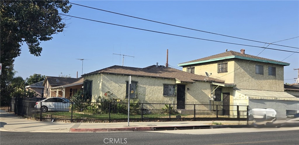 1538 Simmons Avenue