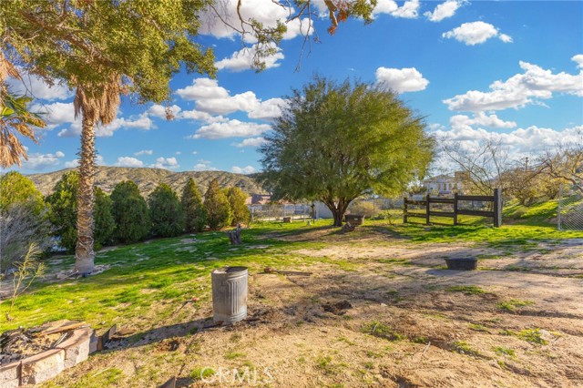 Detail Gallery Image 33 of 45 For 11585 Manana Dr, Morongo Valley,  CA 92256 - 3 Beds | 2 Baths