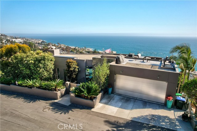 Detail Gallery Image 1 of 61 For 31411 Ceanothus Dr, Laguna Beach,  CA 92651 - 3 Beds | 2/1 Baths