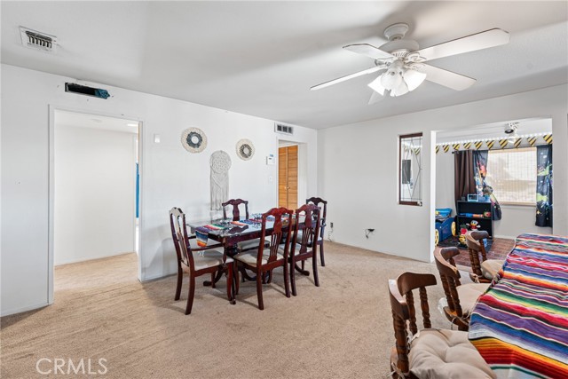 Detail Gallery Image 10 of 41 For 5277 Roberts Rd, Yucca Valley,  CA 92284 - 4 Beds | 2 Baths