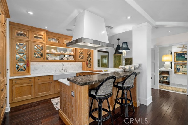 1030 Bayside Cove, Newport Beach CA: https://media.crmls.org/medias/78661bb6-6e6a-4213-9774-a1d0048aa197.jpg