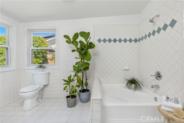 2505 Armour Lane, Redondo Beach, California 90278, 3 Bedrooms Bedrooms, ,2 BathroomsBathrooms,Residential,For Sale,Armour,SB24184436