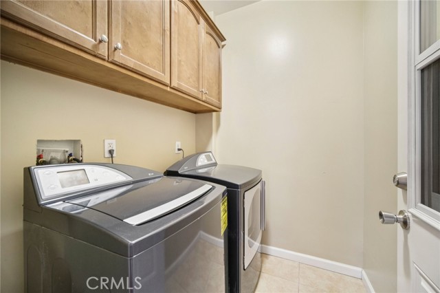 6958 Amigo Avenue, Reseda CA: https://media.crmls.org/medias/786643ec-b0a8-4e5b-820a-1f1d06d43a23.jpg
