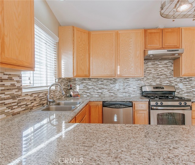 Detail Gallery Image 11 of 62 For 6082 Carmelita Ave, Yucca Valley,  CA 92284 - 3 Beds | 2 Baths
