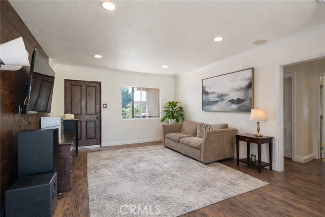 Detail Gallery Image 2 of 17 For 12713 Danbrook Dr, Whittier,  CA 90602 - 3 Beds | 1 Baths