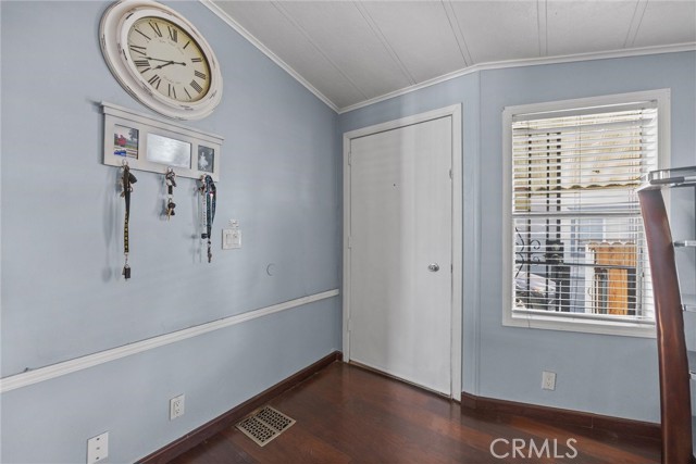 Detail Gallery Image 16 of 40 For 4 Dogwood Ln, Bakersfield,  CA 93308 - 3 Beds | 2 Baths