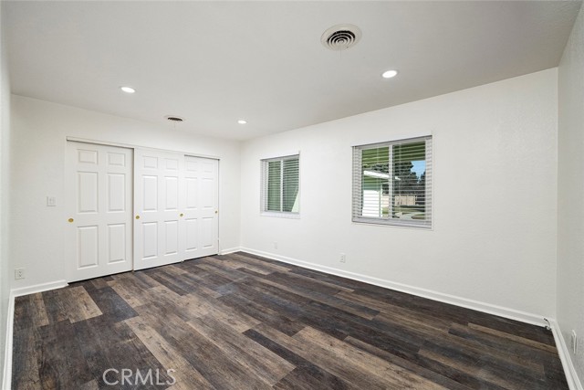 Detail Gallery Image 8 of 17 For 15011 Baylor Cir, Huntington Beach,  CA 92647 - 3 Beds | 2 Baths