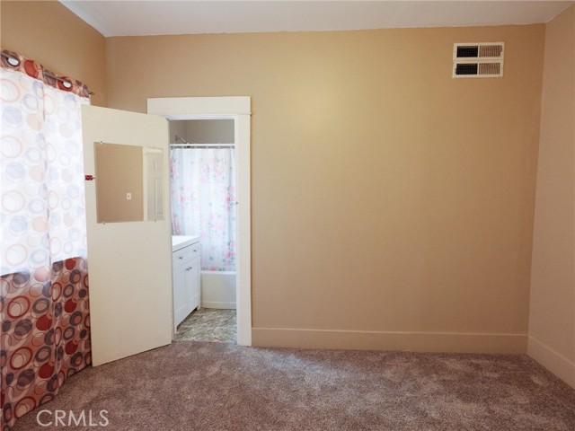 Detail Gallery Image 18 of 32 For 432 W 14th St, San Bernardino,  CA 92405 - 2 Beds | 1 Baths