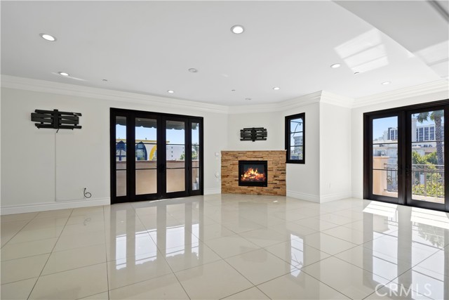 462 S Maple Drive, Beverly Hills CA: https://media.crmls.org/medias/786b5bec-640a-49b9-bde1-60f9c5700f02.jpg