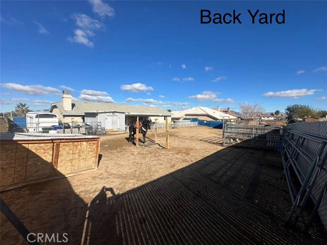 16271 Nisqualli, Victorville CA: https://media.crmls.org/medias/786b63b8-df80-4902-9e94-533f3f38d39a.jpg