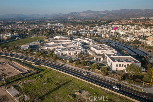 177 Frame, Irvine CA: https://media.crmls.org/medias/786bfd30-c070-4a7e-a529-f584f432128c.jpg