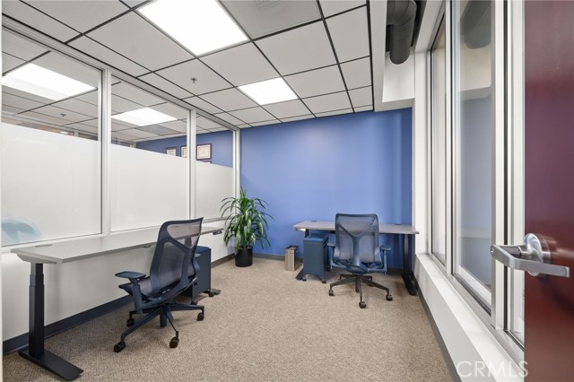 400 W Ocean Boulevard, Long Beach, California 90802, ,Commercial Lease,For Rent,400 W Ocean Boulevard,CRPW25108628