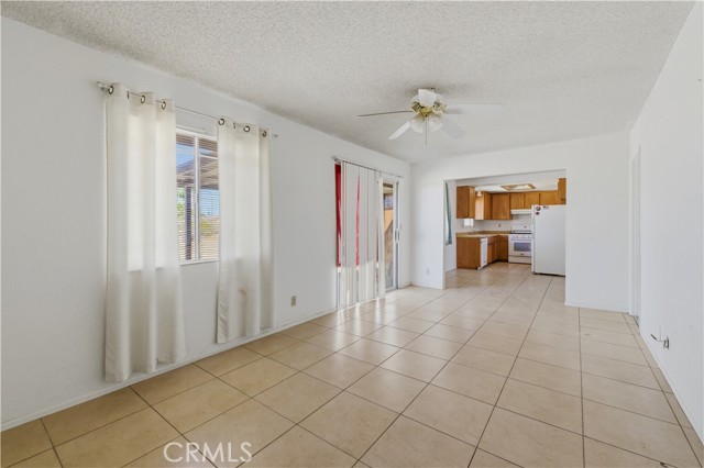 Detail Gallery Image 9 of 37 For 7273 Sunny Vista, Joshua Tree,  CA 92252 - 2 Beds | 2 Baths