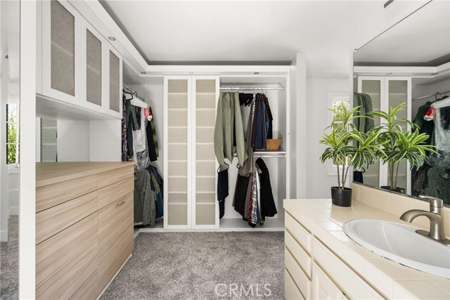 26811 Via Matador, Mission Viejo CA: https://media.crmls.org/medias/786d8cc0-0c71-4b02-a711-a69f8a3c2c59.jpg
