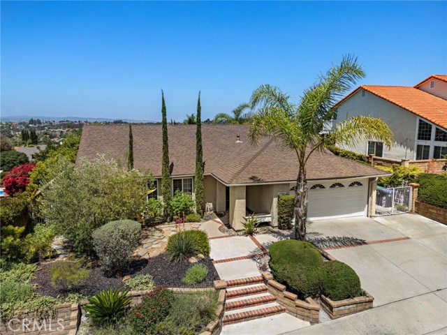 27951 Nevado, Mission Viejo CA: https://media.crmls.org/medias/786d8f72-4e63-40aa-a9b5-b55594c9b7d2.jpg