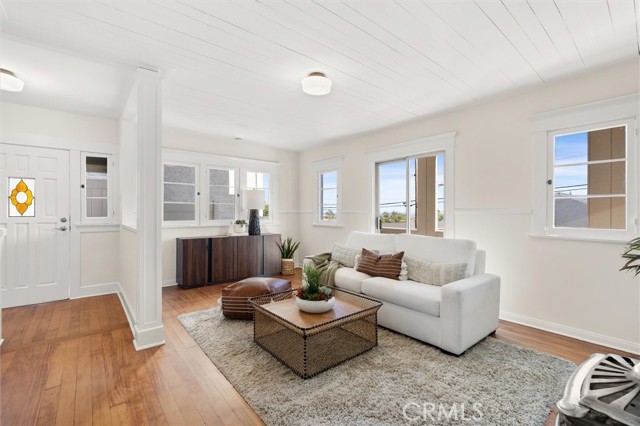 Detail Gallery Image 2 of 30 For 1184 W 3rd St, San Pedro,  CA 90731 - 5 Beds | 2 Baths