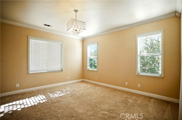 Detail Gallery Image 13 of 35 For 1958 Fall Brook Ct, Merced,  CA 95340 - 4 Beds | 3 Baths