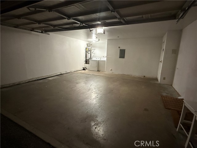 Detail Gallery Image 20 of 21 For 1175 E 9th St, Pomona,  CA 91766 - 3 Beds | 2/1 Baths