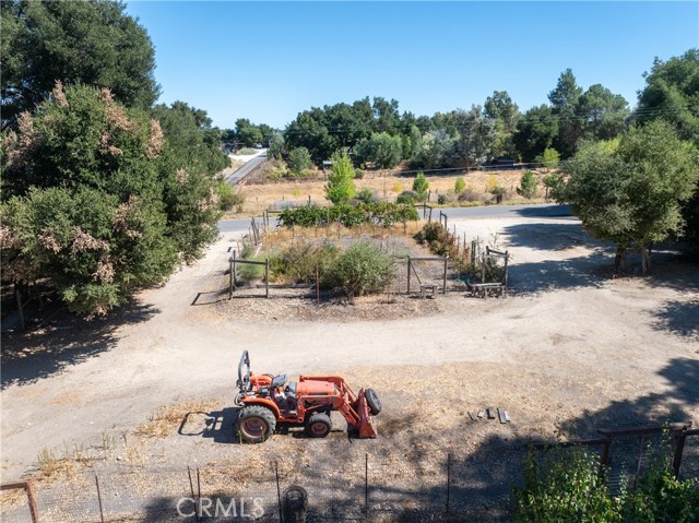 2480 Ardilla Road, Atascadero CA: https://media.crmls.org/medias/78701751-8dc5-462f-b6b6-6d76dc89531f.jpg