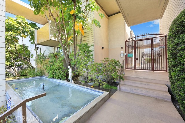 Detail Gallery Image 5 of 43 For 1200 W Huntington Dr #20,  Arcadia,  CA 91007 - 2 Beds | 2 Baths