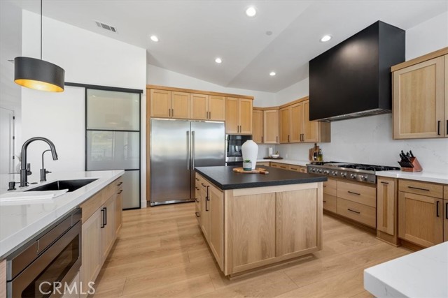 Detail Gallery Image 15 of 74 For 2064 Westhampton Dr, Arroyo Grande,  CA 93420 - 4 Beds | 4/1 Baths