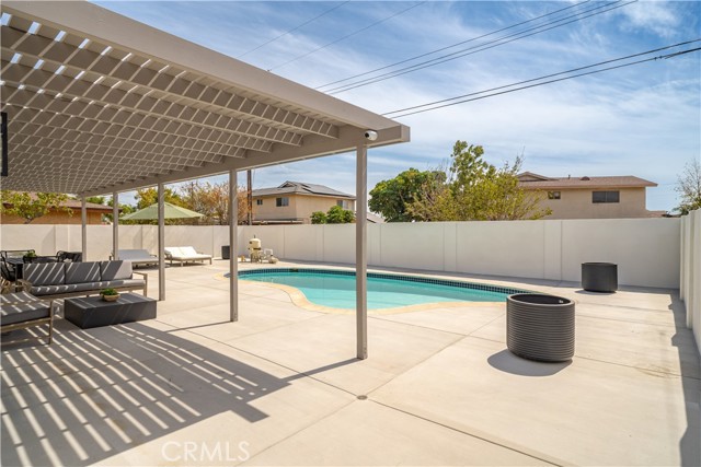 Detail Gallery Image 45 of 65 For 16265 Pine Ave, Fontana,  CA 92335 - 4 Beds | 3 Baths