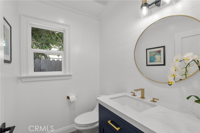 Detail Gallery Image 20 of 65 For 4347 Clybourn Ave, Toluca Lake,  CA 91602 - 5 Beds | 4/1 Baths