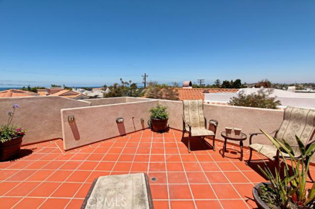 216 Irena Avenue, Redondo Beach, California 90277, 3 Bedrooms Bedrooms, ,3 BathroomsBathrooms,Residential,Sold,Irena,SB14153264