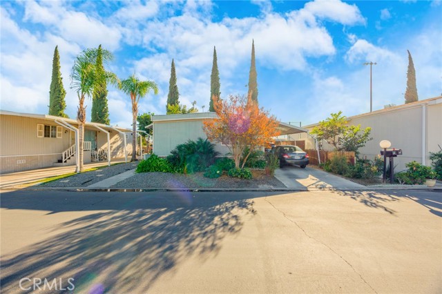 Detail Gallery Image 5 of 37 For 1155 S Riverside Ave #39,  Rialto,  CA 92376 - 2 Beds | 2 Baths