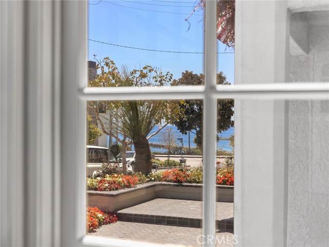 213 Iris Avenue, Corona Del Mar, CA, 92625 213 Iris Avenue, Corona Del Mar, CA, 92625
