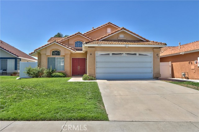 Detail Gallery Image 1 of 1 For 30121 Sierra Madre Dr, Temecula,  CA 92591 - 4 Beds | 2/1 Baths