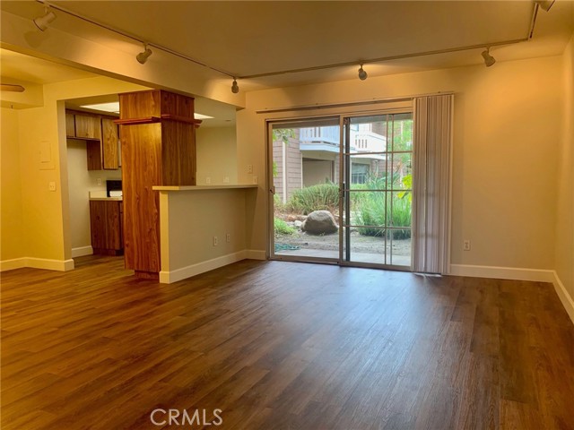 12555 Euclid Street, Garden Grove CA: https://media.crmls.org/medias/787691b6-66fa-4c89-984b-bf4a94957587.jpg