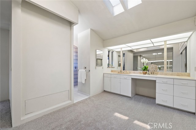 Detail Gallery Image 42 of 53 For 3902 Legend Cir, Huntington Beach,  CA 92649 - 6 Beds | 2/1 Baths