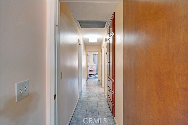 260 E Whittier Avenue, Hemet CA: https://media.crmls.org/medias/7877b1a4-f1d8-4821-be60-cd73fdf0ac0d.jpg