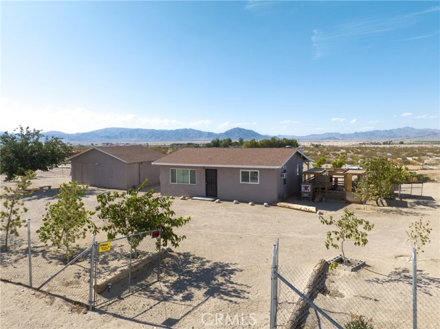33730 Sunset Rd., Lucerne Valley, CA, 92356 33730 Sunset Rd., Lucerne Valley, CA, 92356