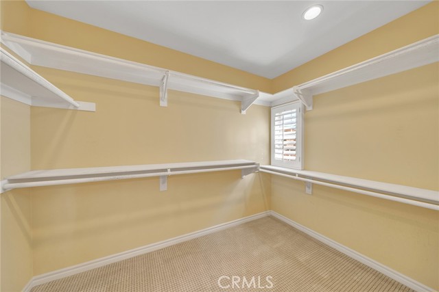 63 Splendor, Irvine CA: https://media.crmls.org/medias/787807b4-7dd1-44f3-9d3a-f8fc9ccac7c5.jpg