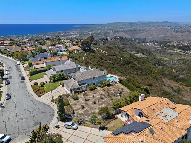 817 Calle Dulcinea, San Clemente CA: https://media.crmls.org/medias/7878ade4-d9ec-427e-8fe1-64fecca8a6c3.jpg