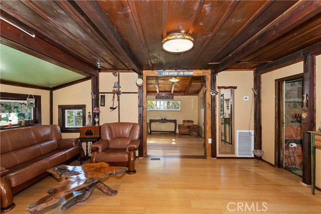Detail Gallery Image 9 of 40 For 25451 Mid Ln, Twin Peaks,  CA 92325 - 3 Beds | 2 Baths
